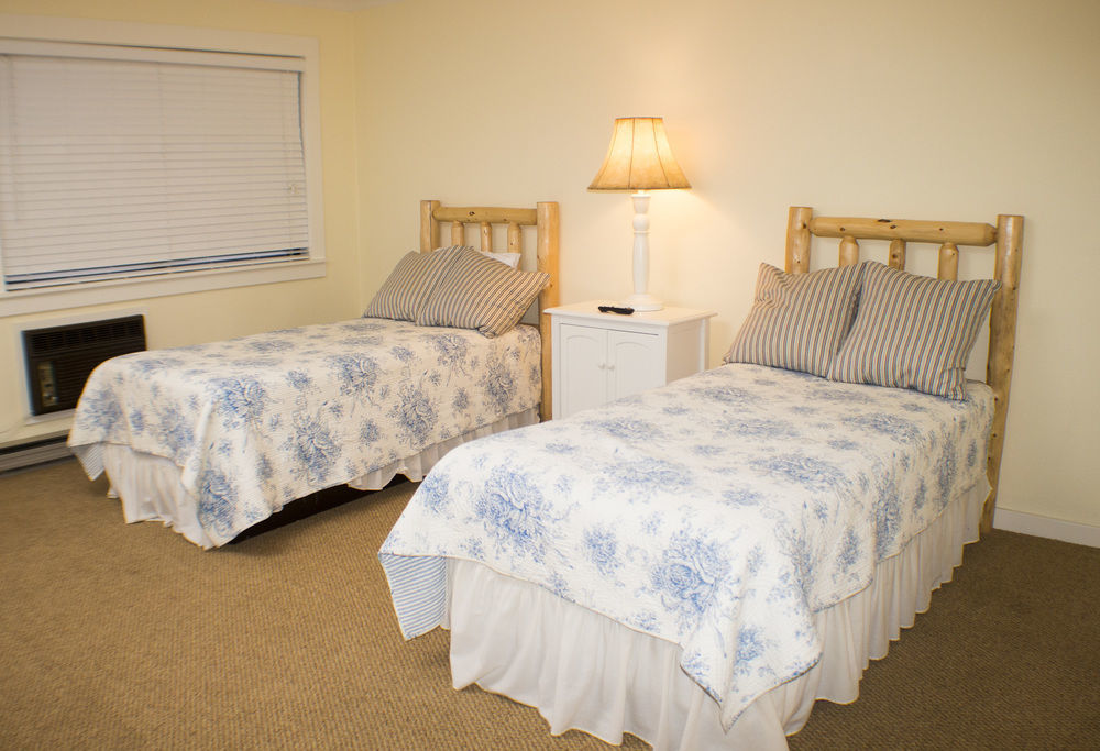 Marina Cay Hotel Bigfork Esterno foto
