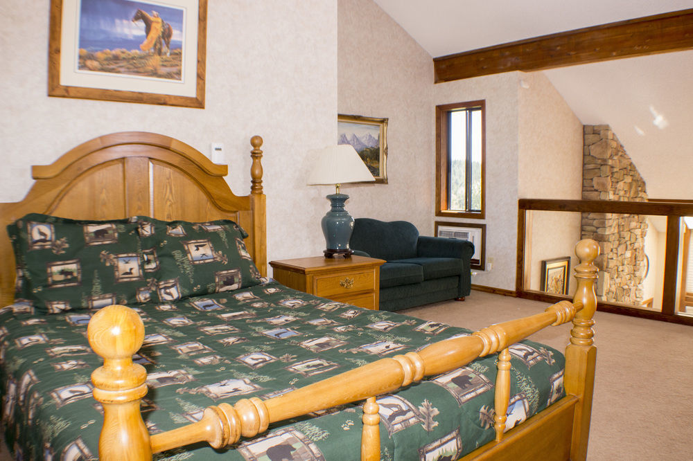 Marina Cay Hotel Bigfork Esterno foto